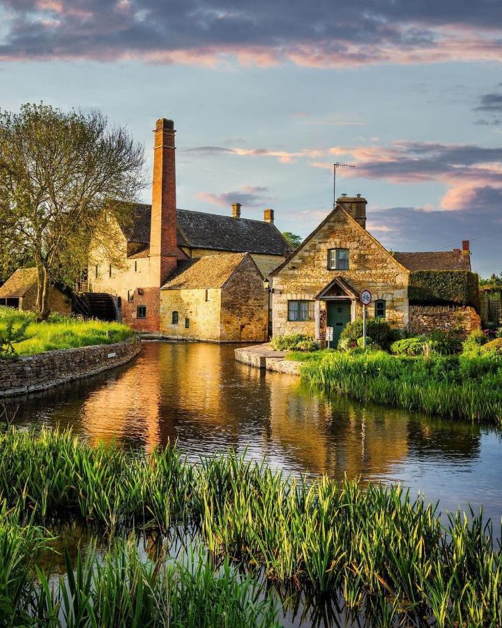 Large Stylish Luxury Cotswold Cottage - Ideal For Families, W/ Ev Charging Andoversford Eksteriør billede