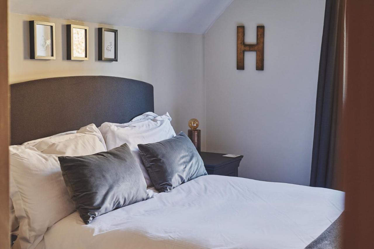 Large Stylish Luxury Cotswold Cottage - Ideal For Families, W/ Ev Charging Andoversford Eksteriør billede