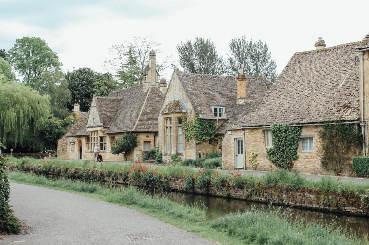 Large Stylish Luxury Cotswold Cottage - Ideal For Families, W/ Ev Charging Andoversford Eksteriør billede