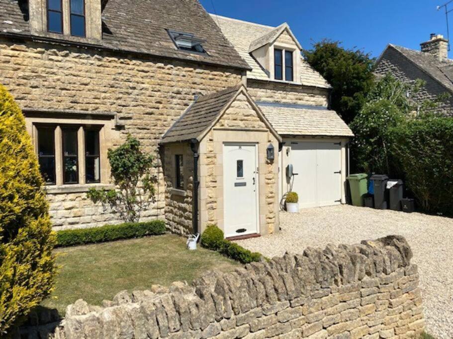 Large Stylish Luxury Cotswold Cottage - Ideal For Families, W/ Ev Charging Andoversford Eksteriør billede
